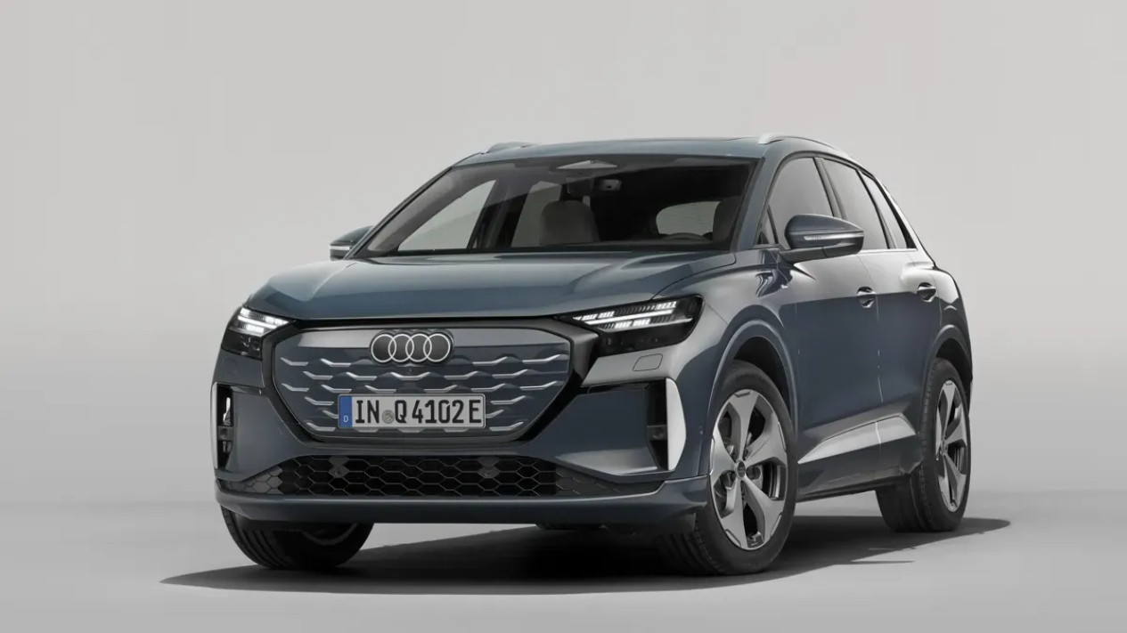 Mobil SUV Crossover Mewah Ini Hadir dengan Penyegaran Desain