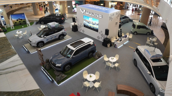 Intip Perbedaan Wuling Eksion Hybrid dan EV