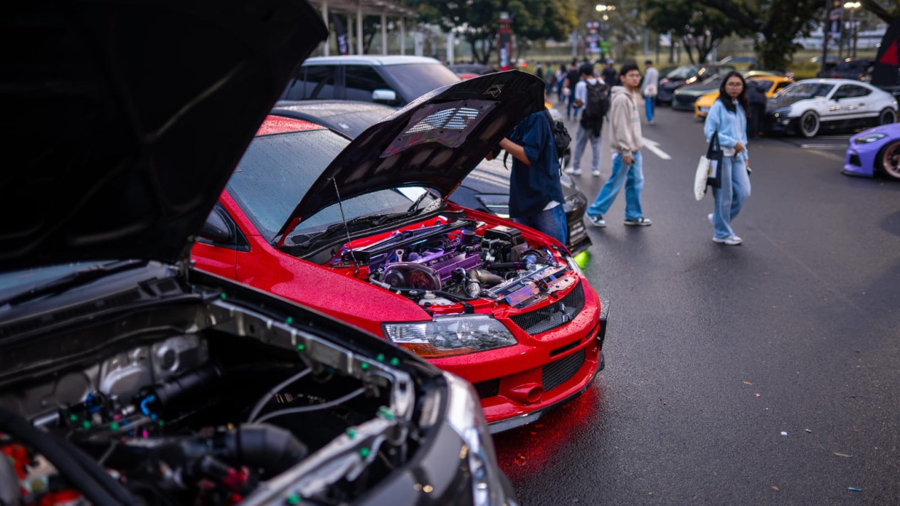 Mesin Monster Unjuk Gigi di Kompetisi Modifikasi Mobil