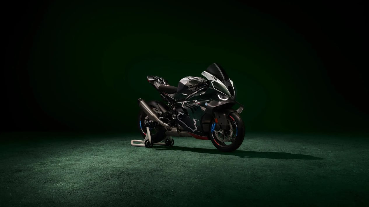 Harga Motor BMW Baru Ini Bikin Kaget