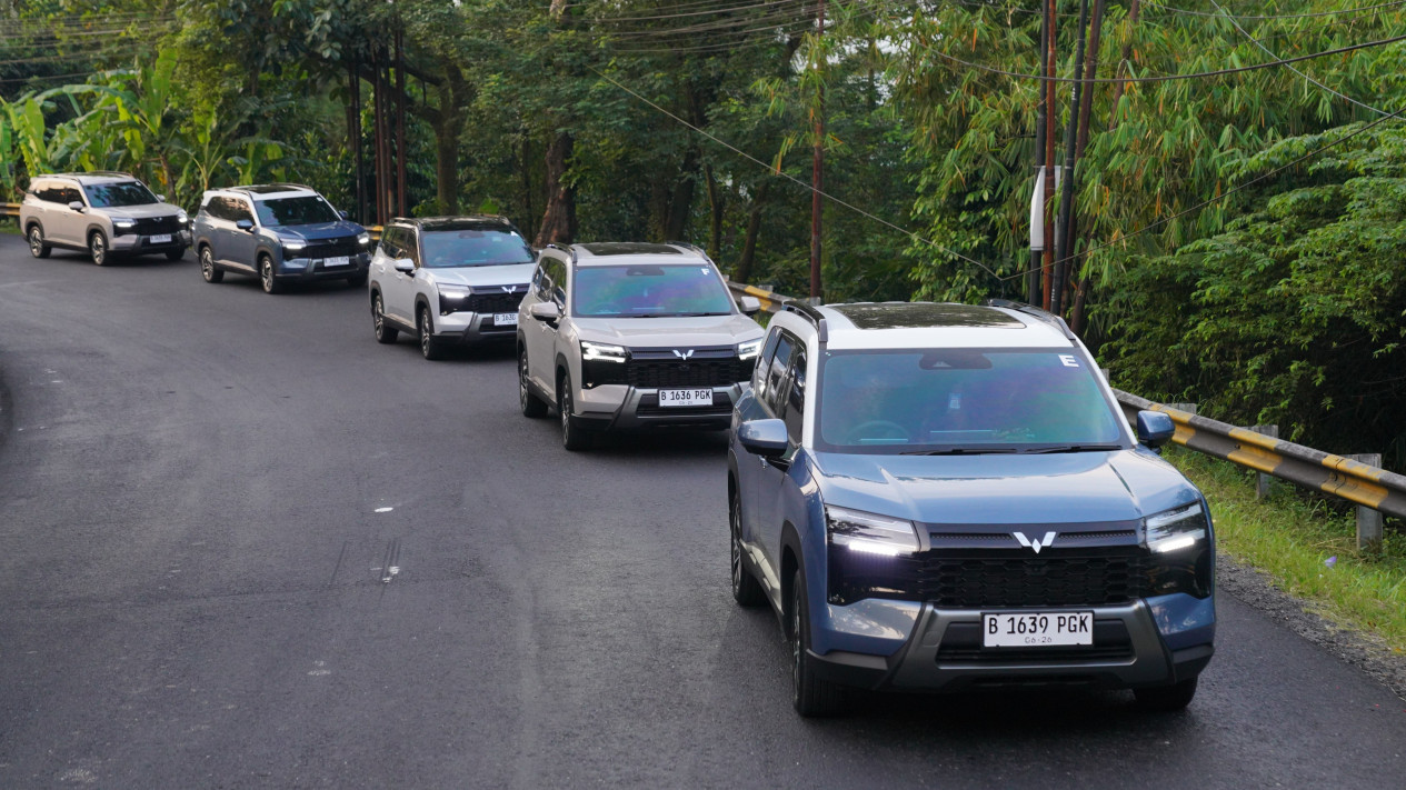 Tak Semua Konsumen Siap Pakai EV, Wuling Lihat Peluang PHEV Membesar