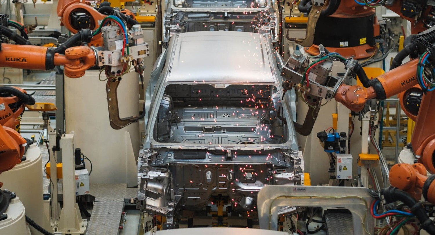 Ford, Ford Is Partnering With The Chinese Automakers It’s Fighting To Keep Out Of America
