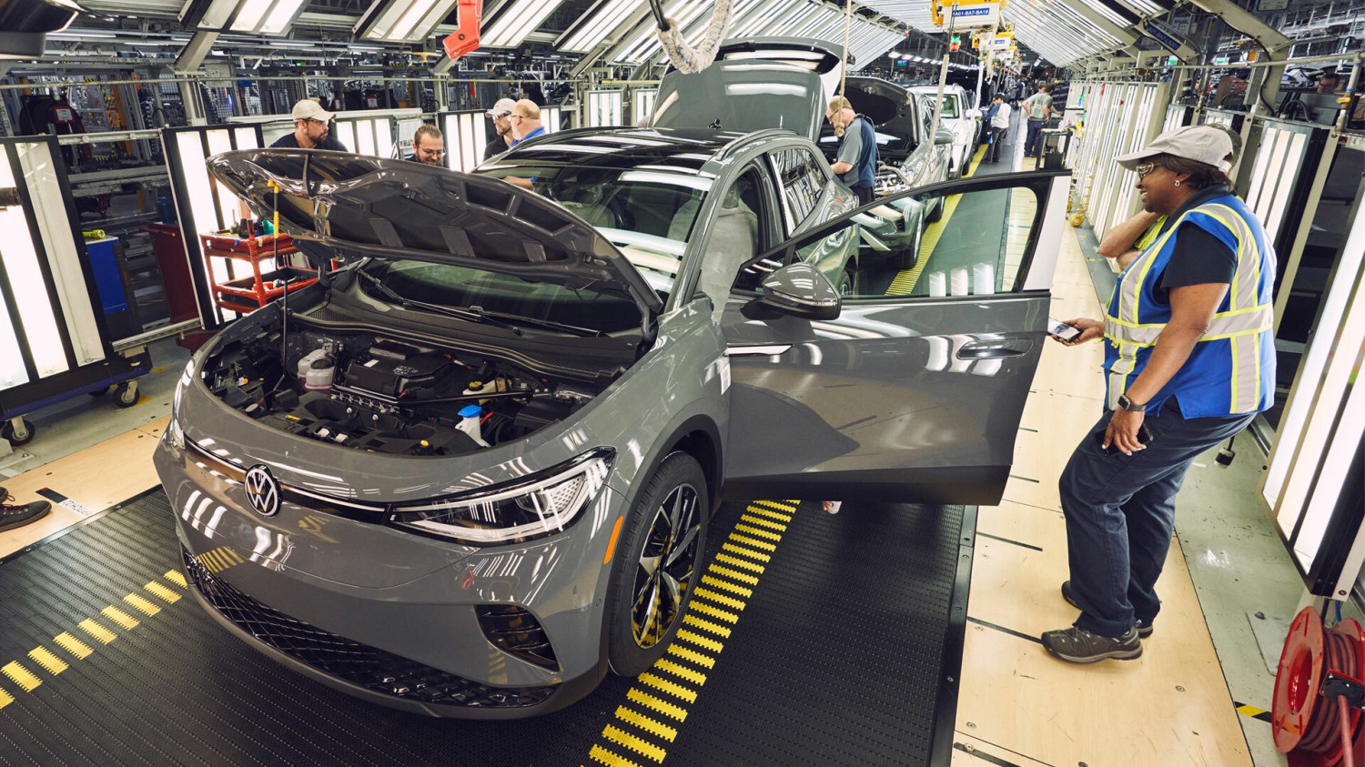 VW Kills The ID.4 For Now, But Something New Is Coming