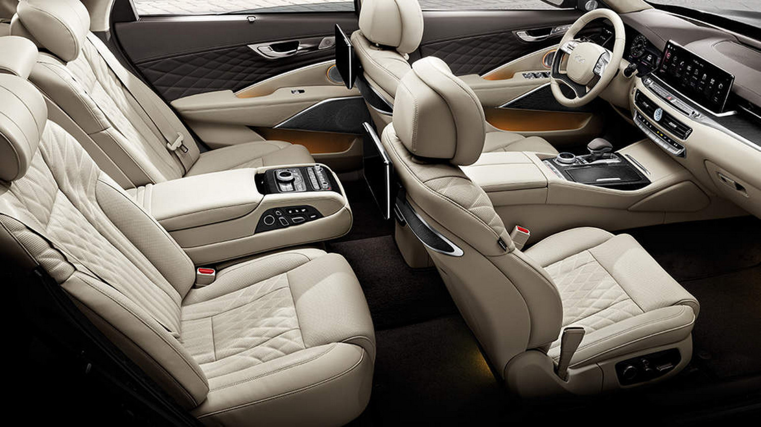 Kia Is Killing Its Flagship Luxury Sedan After Sales Cratered 87%
