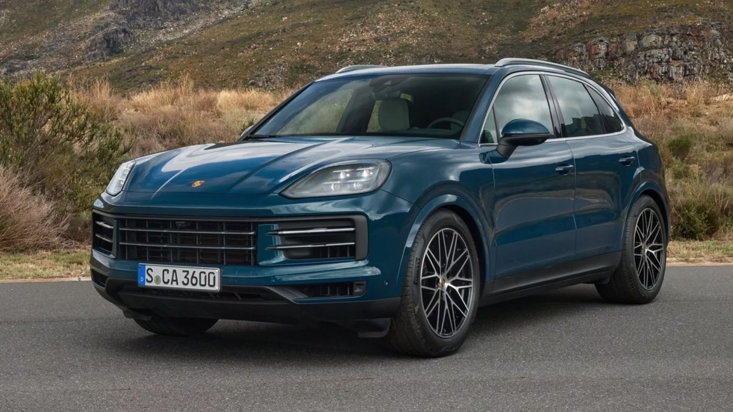 A Porsche Oil Light That Couldn’t Be Turned Off Turns Into A Monopoly Lawsuit
