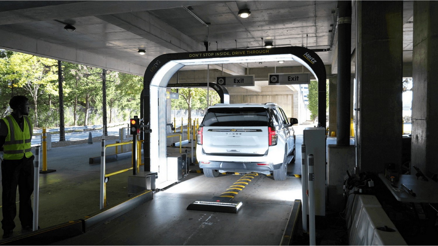 Hertz Says Its AI Catches Damage, JFK’s Grandson Says It’s Catching Renters