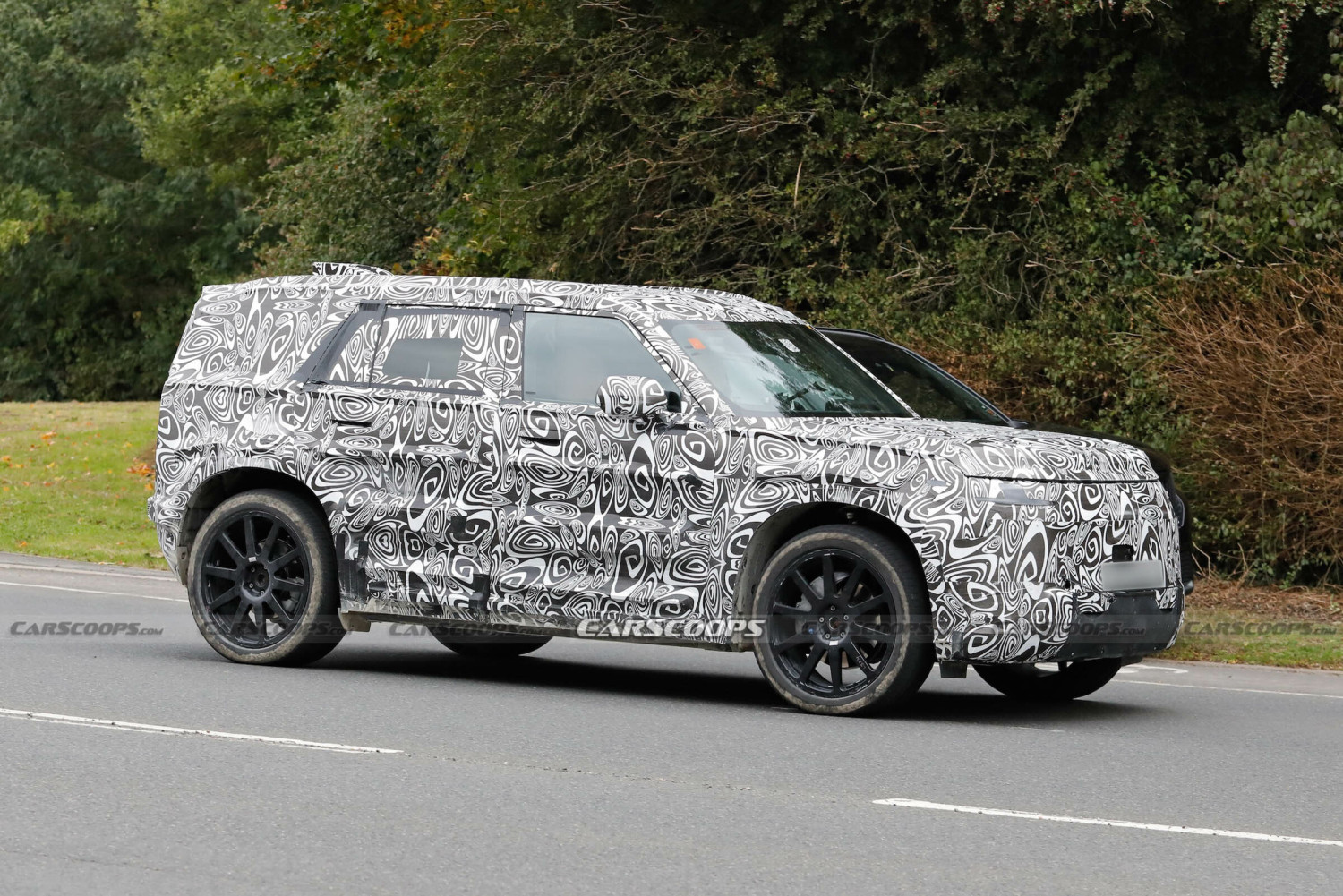 A $63,500 Range Rover Discounted To $26,600 Shows Why Brands Can’t Win The EV Debate
