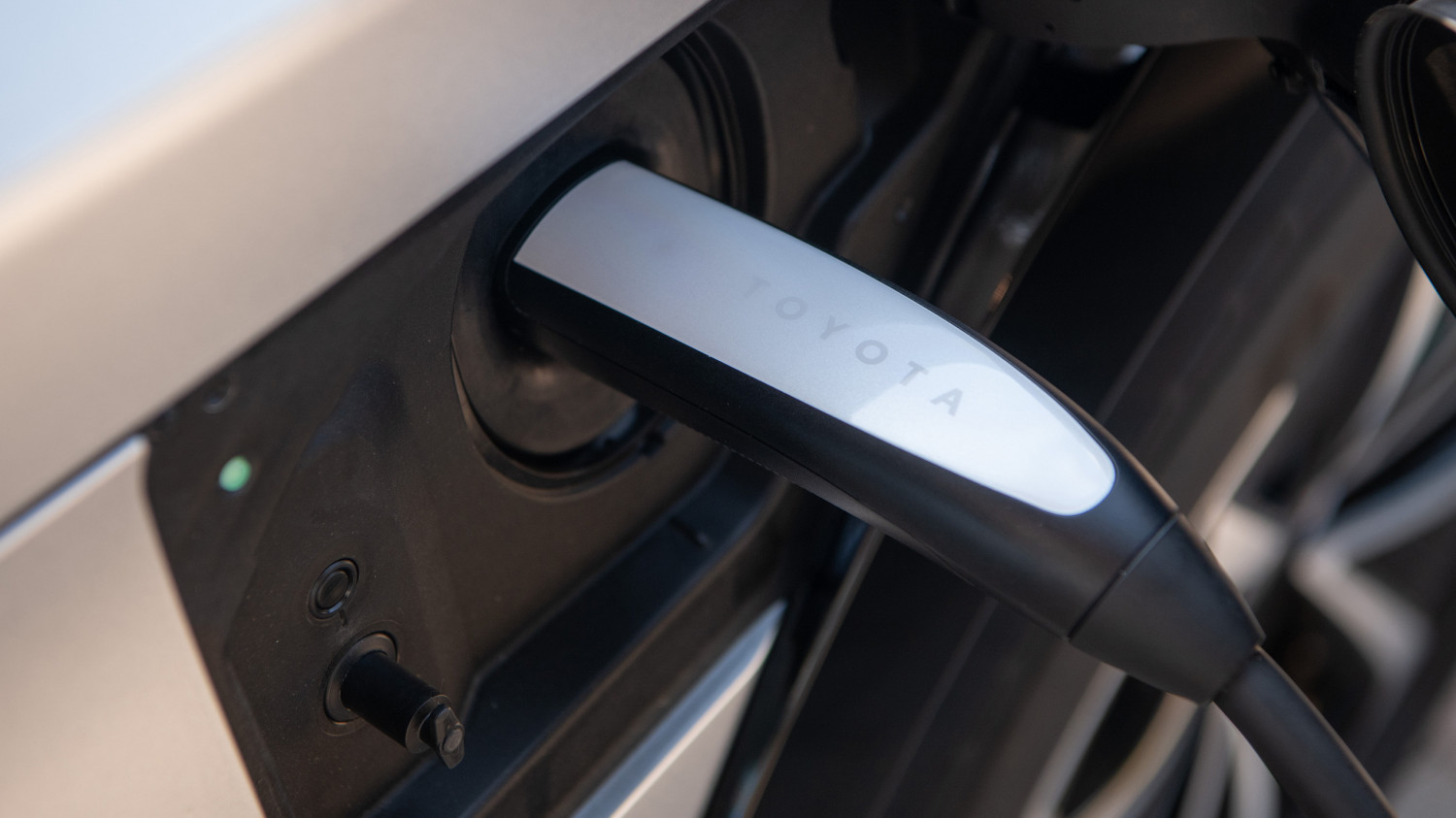 Tesla, Tesla Is Eating Up More Of America’s EV Market As Many Rivals Fall Apart