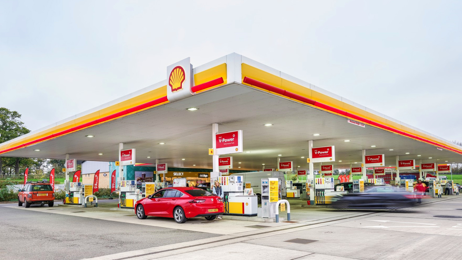 After Causing Gas Prices To Spike, Trump Is Now Furious They Aren’t Falling Faster