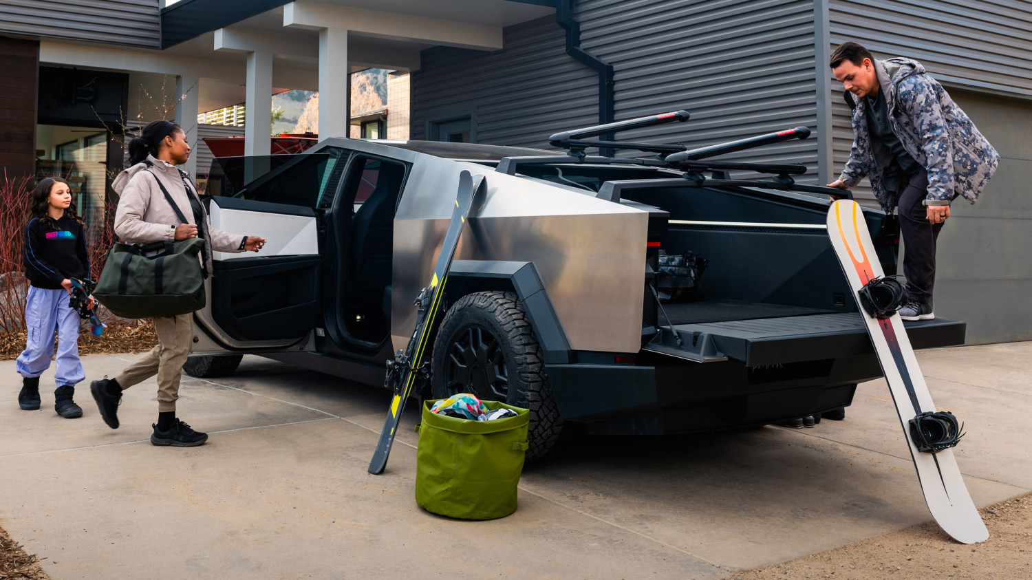 His Cybertruck Made It to 100,000 Lyft Miles, Before Sending A $7,200 Reminder