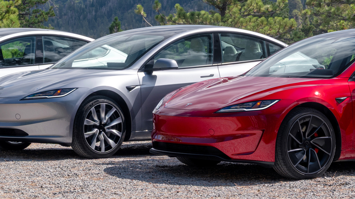 Musk Said 10 Billion Miles Would Crack ‘Safe Unsupervised’ FSD. Tesla Just Got There
