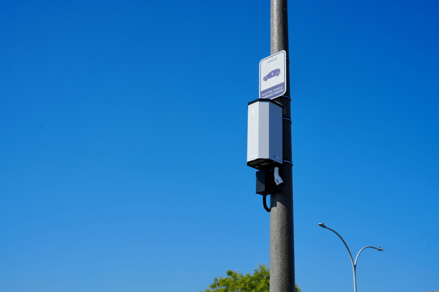 DC Turns Streetlights Into EV Chargers, And Dirty Diesel Foots The Bill