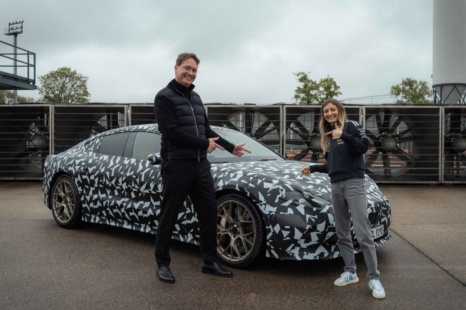 AMG’s New Electric GT Fakes Its V8 Noises Better Than Dodge’s Charger Daytona
