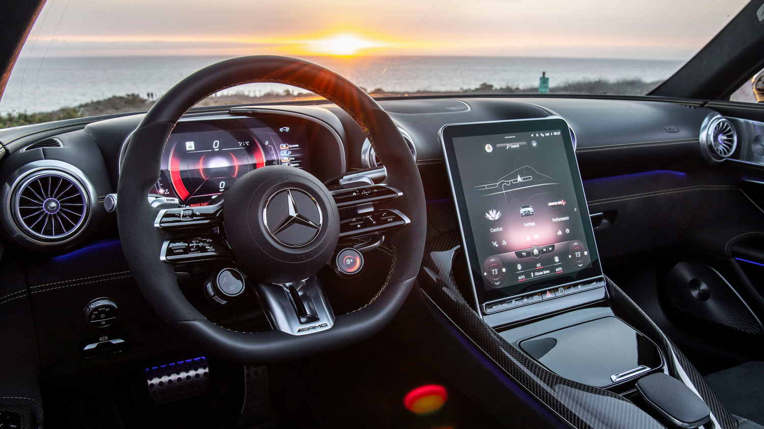 Mercedes, 144,000 Mercedes Owners Just Remembered Why Analog Gauges Were So Great