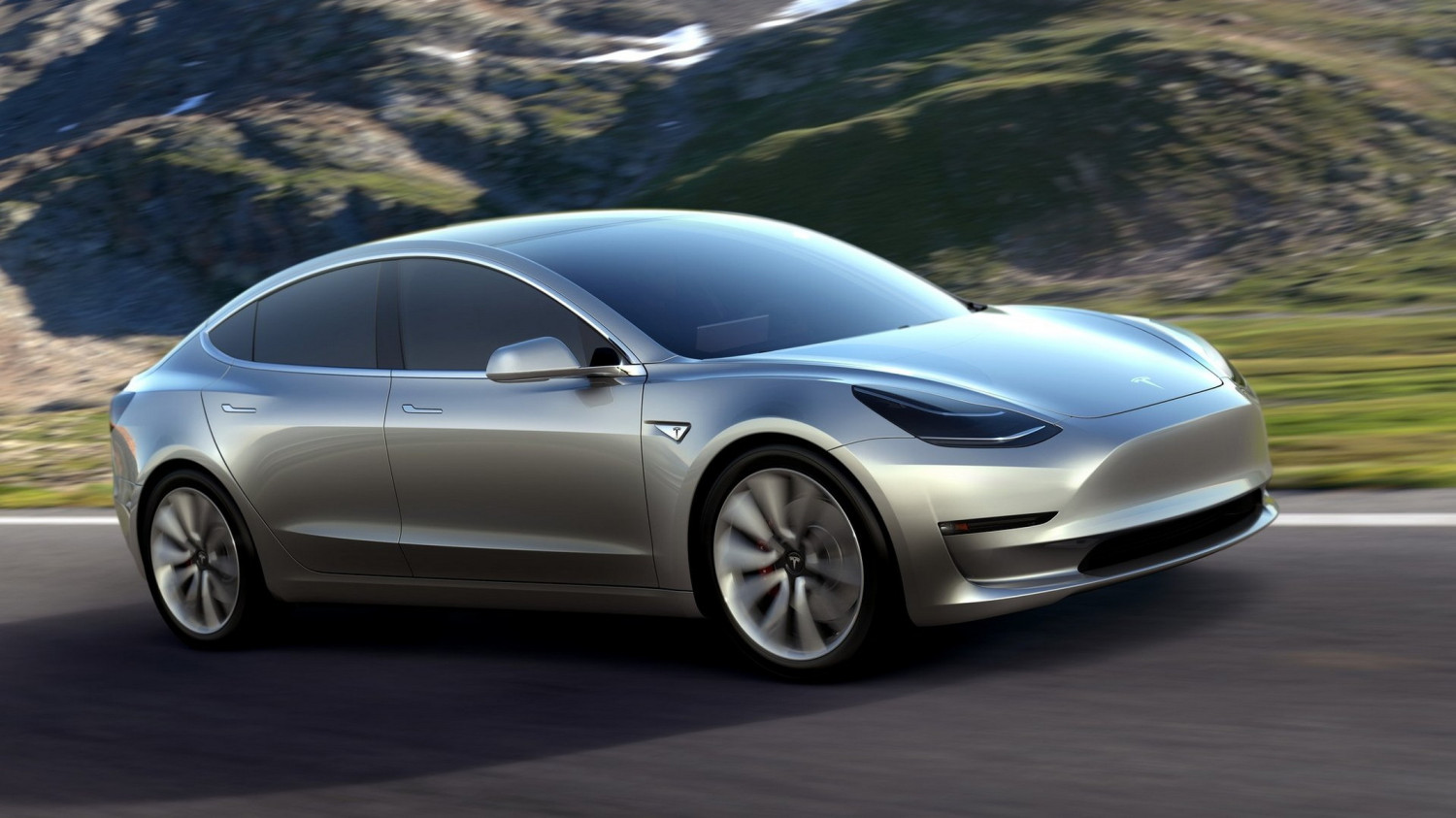 Tesla, A Seven-Year-Old Tesla Model 3 Survived 380,000 Miles, Its Range Did Not