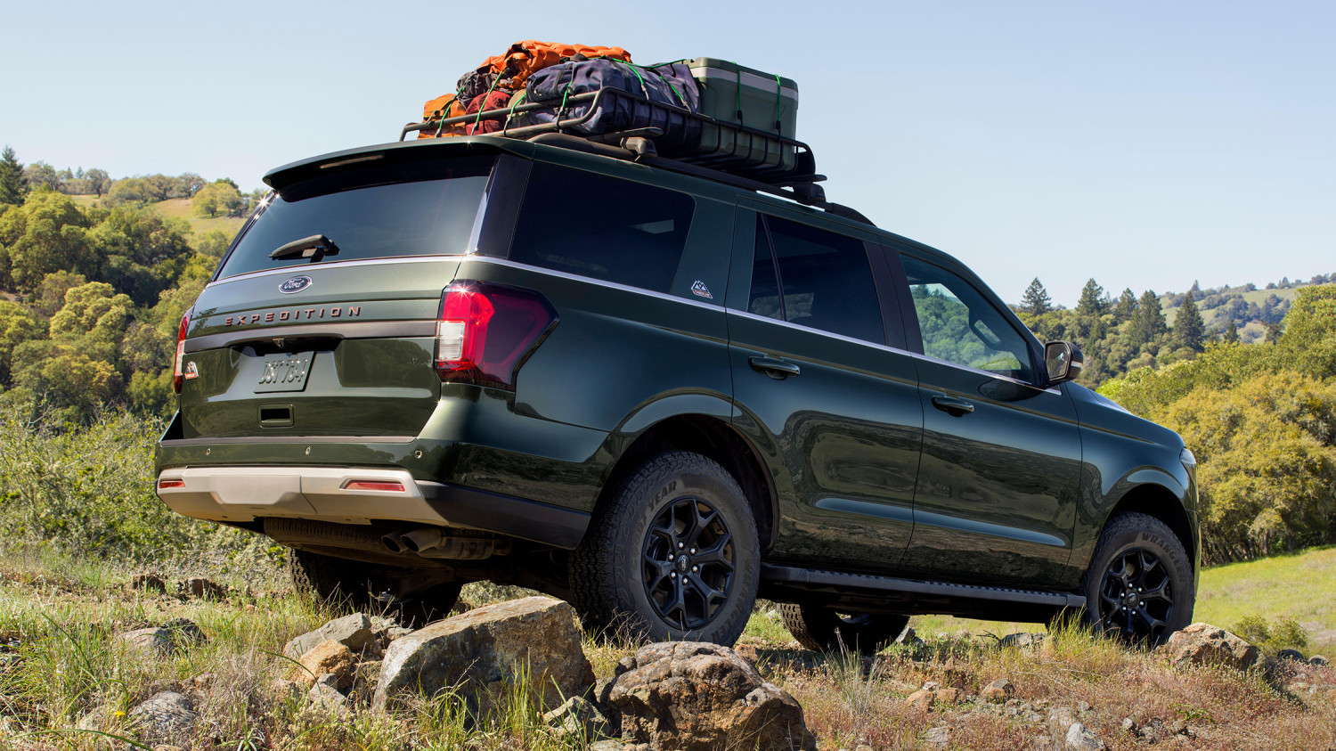 Ford’s Recalling 420,000 SUVs Whose Seatbelts Can Lock You In For No Reason
