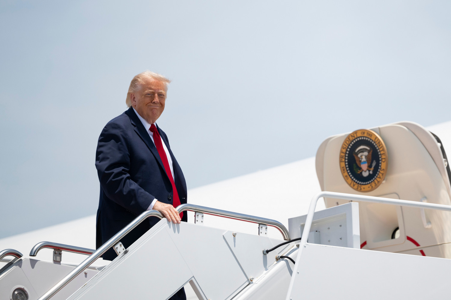 Trump Fought Chinese EVs, Then A Hot Mic Caught Him Liking Canada’s Deal