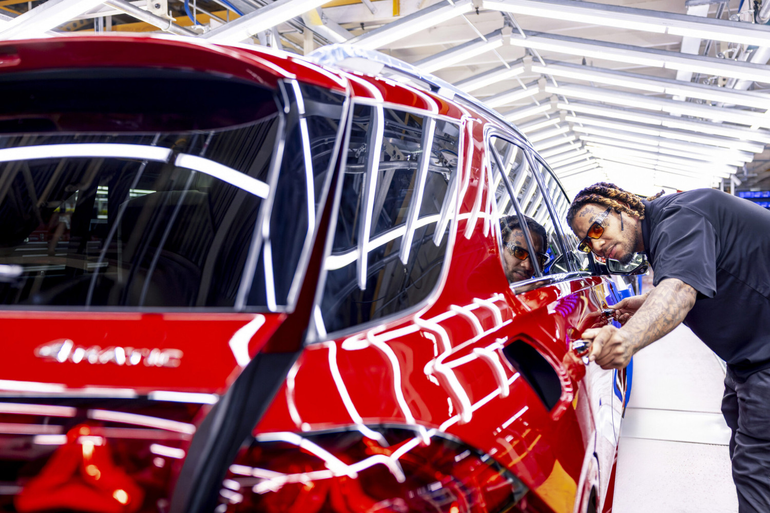 Mercedes Faces A US Ban Over Chinese Ties, Ted Cruz Says Not A Chance