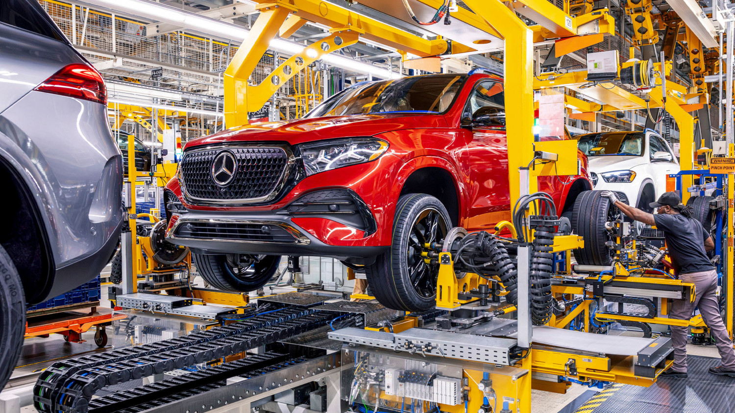 Mercedes Faces A US Ban Over Chinese Ties, Ted Cruz Says Not A Chance