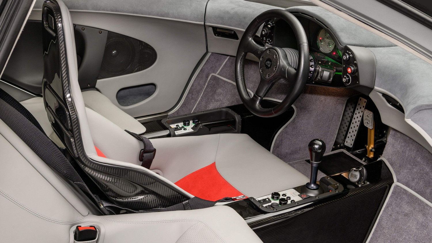 Everyone’s Talking About A New Manual McLaren Supercar, Except McLaren
