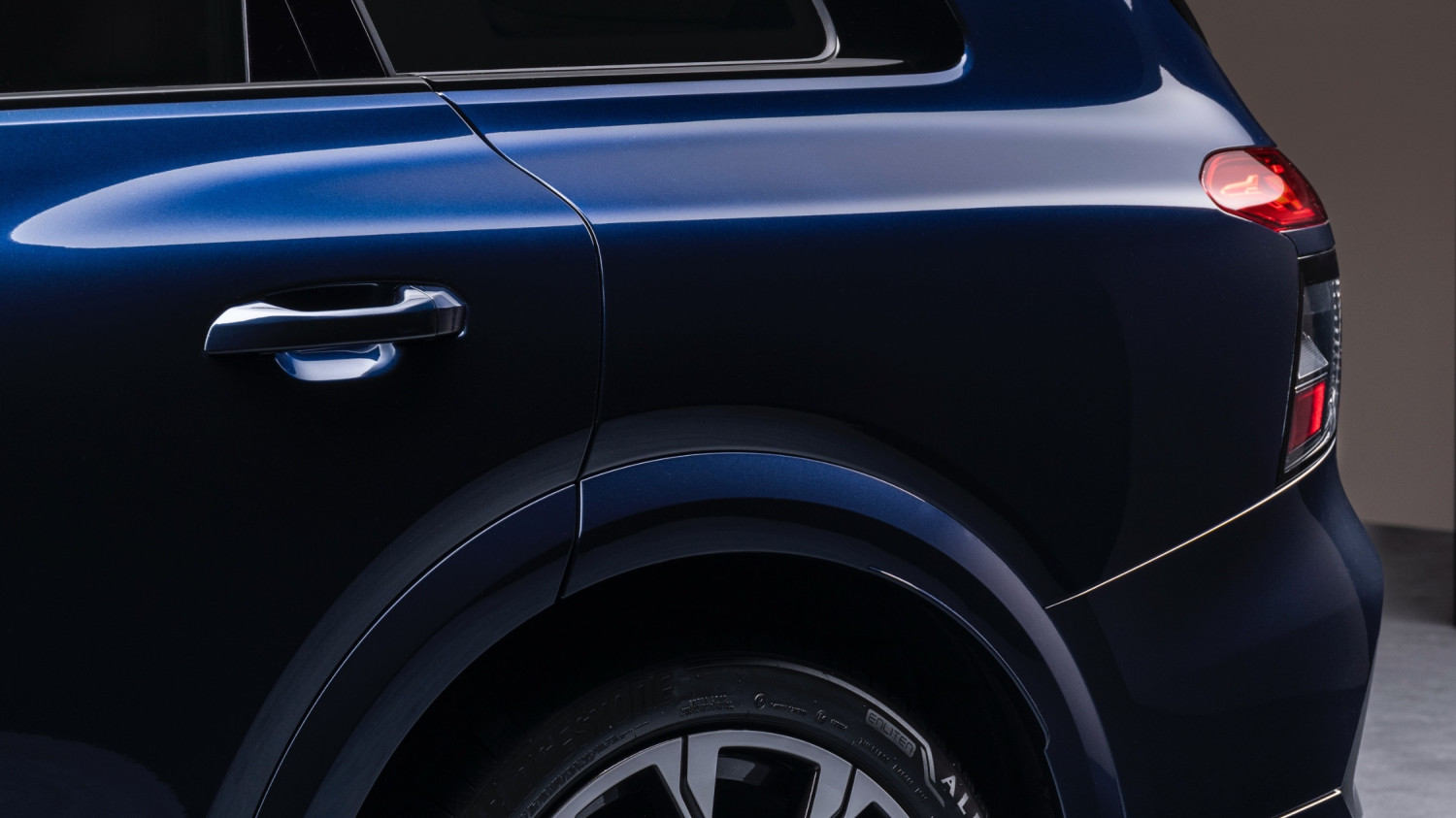 Audi’s Q9 Had Electric Door Handles. Its CEO Killed Them After One Test Drive
