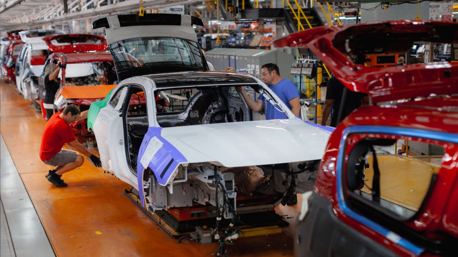 Bad News For Your Next Car: The US-Canada Tariff Truce Just Fell Apart