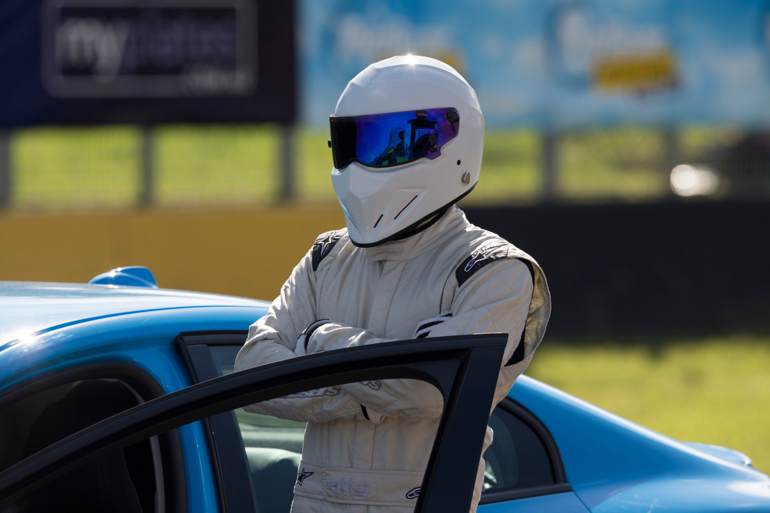 Top Gear Is Returning To TV, Here’s Who Might Be Hosting