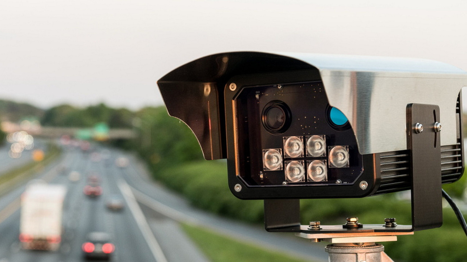New Tech Can Link Your Phone And Dog’s Collar To Your License Plate In Maryland