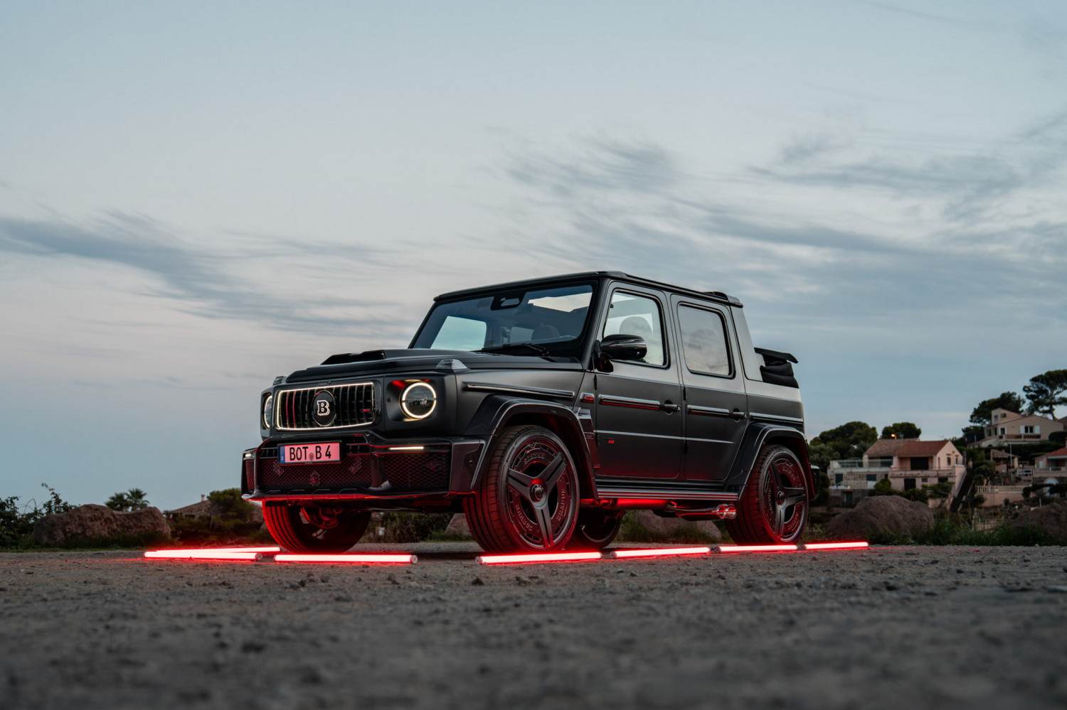 Brabus Chops The Roof Off The G63 And Gives It 900 HP