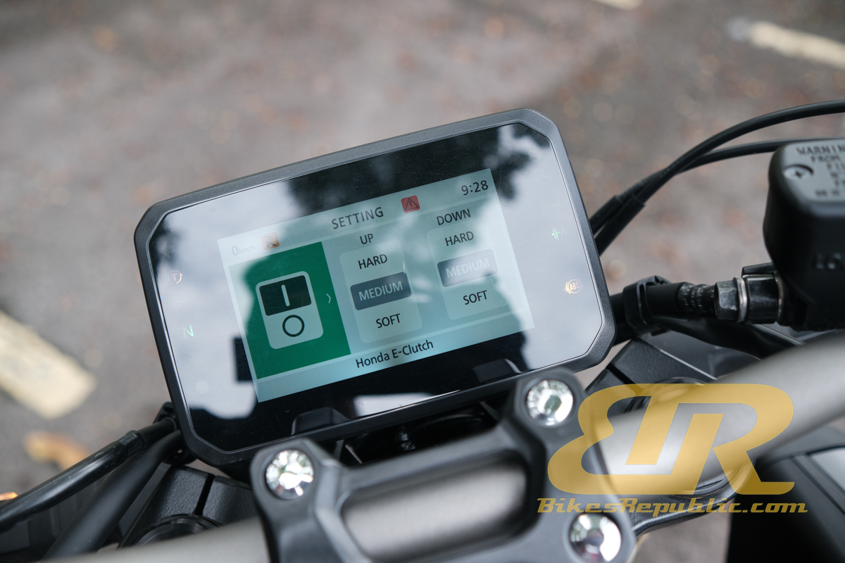 Honda E-Clutch Extends to CL250