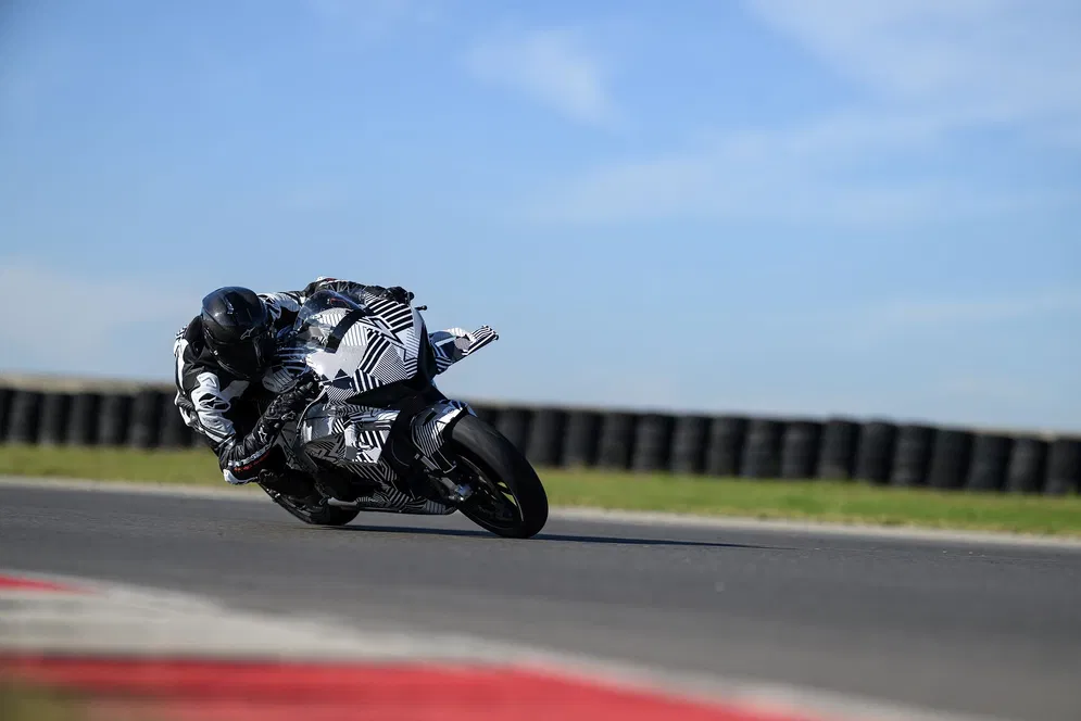 CFMoto V4 SR-RR Superbike Prototype with 210hp++ Incoming