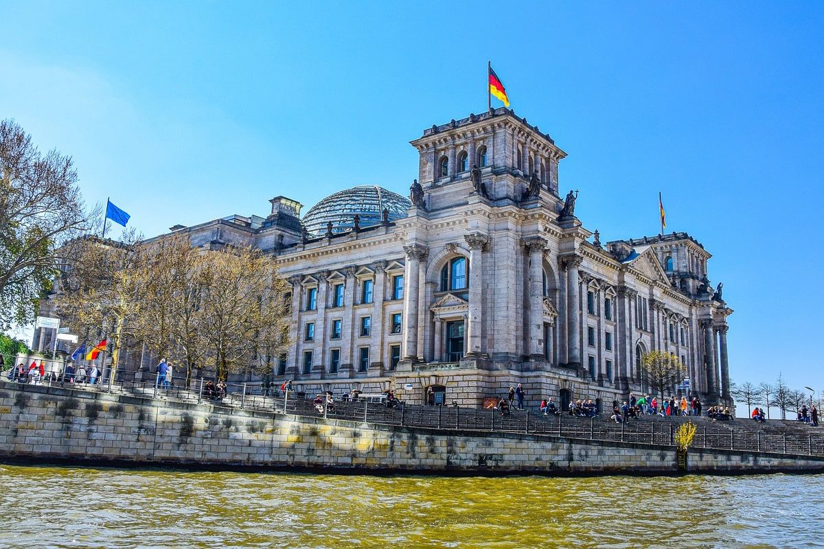 Germany: New electric car incentive clears key hurdle