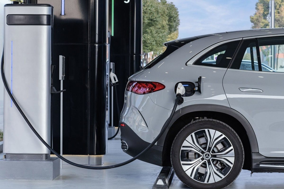 China to end tax exemptions for plug-in hybrids from 2027