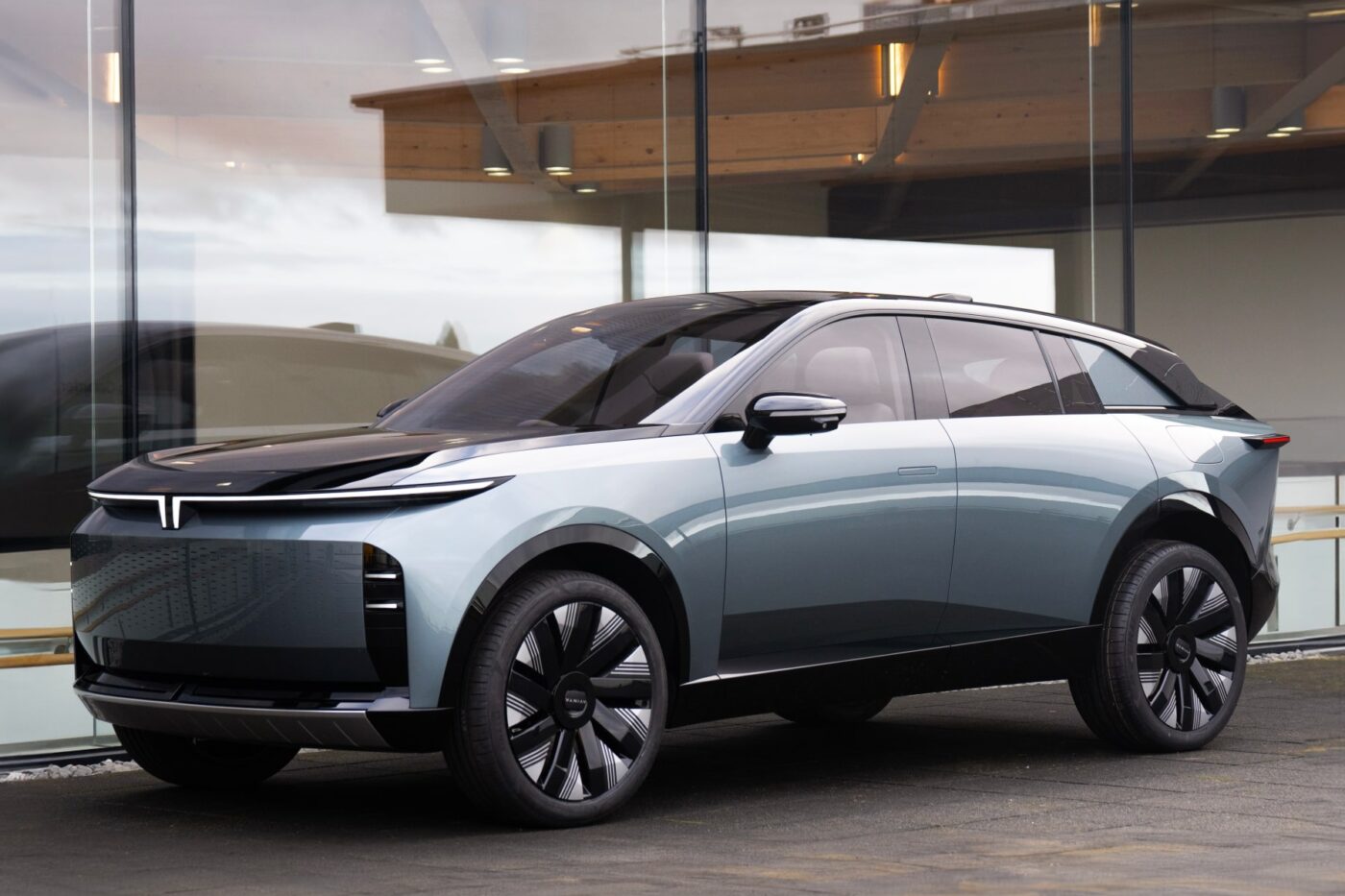 India: Tata Motors to license Chery JLR’s Freelander platform