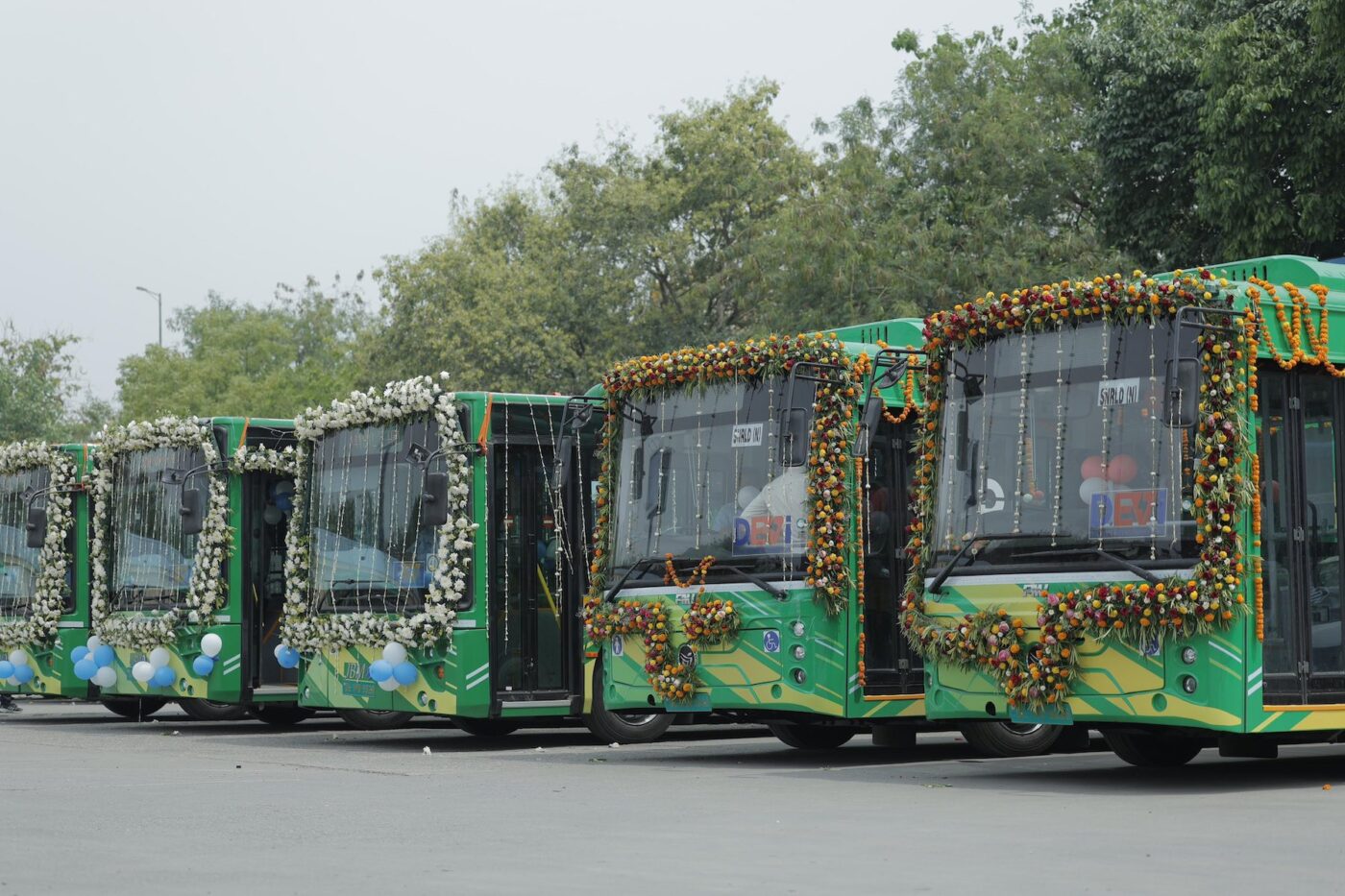India: Delhi Transport Corporation flags off 200 electric buses