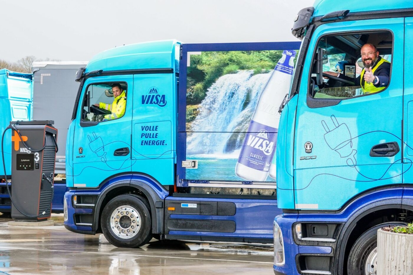 Vilsa delivers its mineral water with three eActros 600 battery-electric trucks