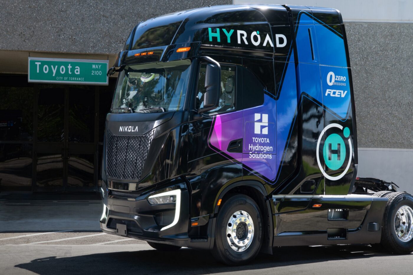 Toyota and Hyroad to scale H2 trucking in California