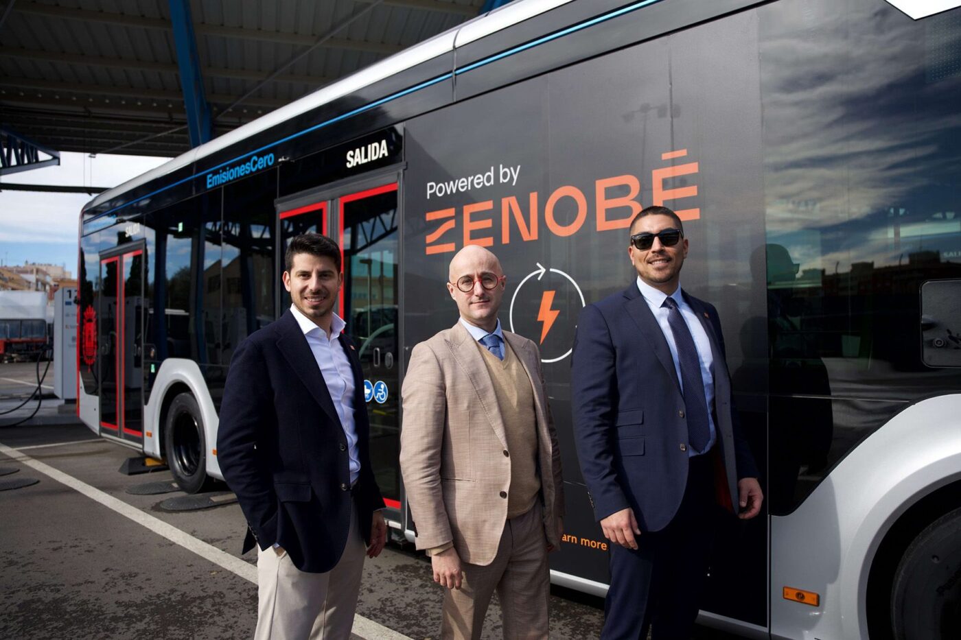 Zenobē and Vectalia sign €120 million framework agreement for electric buses