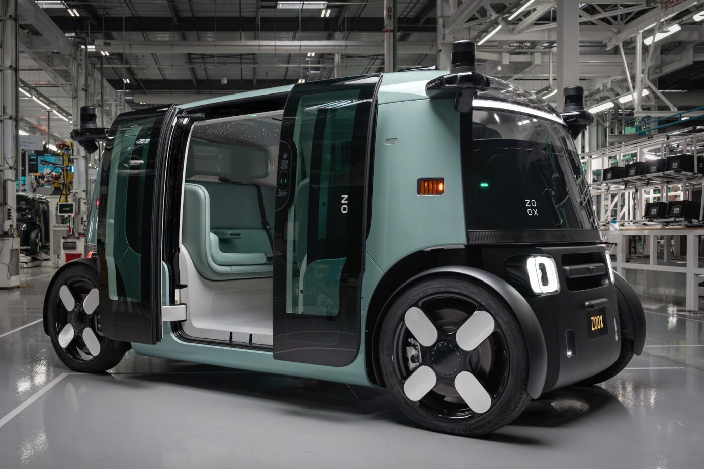 Robotaxi, Zoox upgrades robotaxi ahead of series production