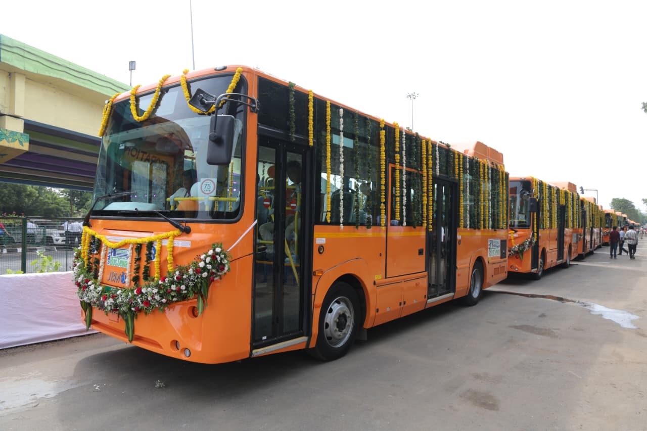 India: Gujarat flags off 70 e-buses for public transport