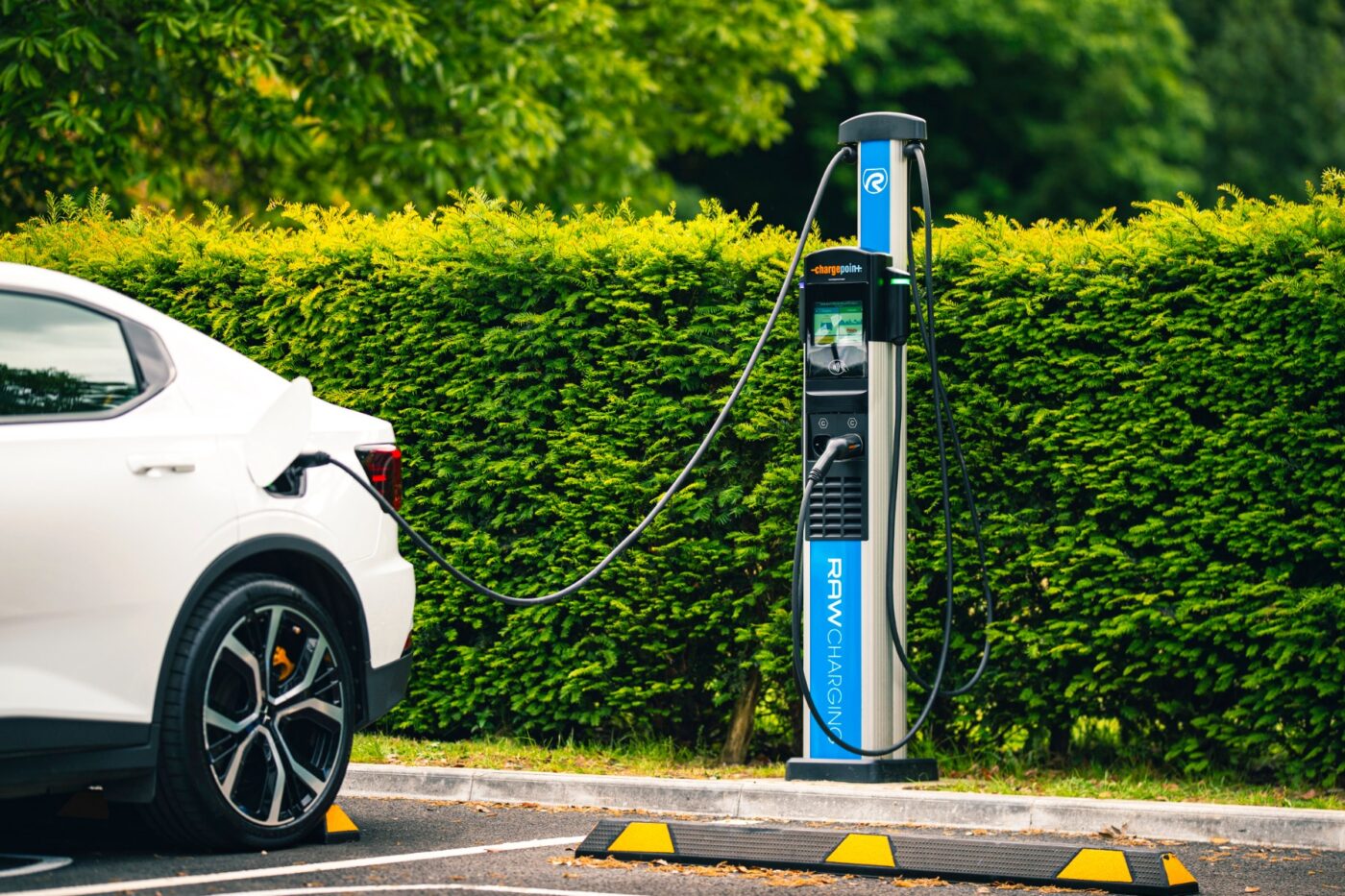 UK logs record EV registrations in March