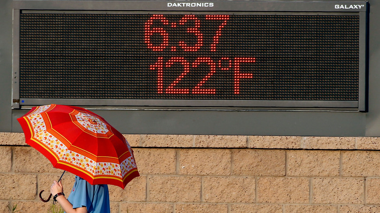 Arizona Reduced Road Surface Heat Thanks To Reflective Coatings, But It Makes Ambient Air Even Hotter