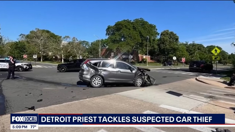 Detroit, Detroit Priest Punches Teen Driver Attempting To Flee Scene Of A Crash