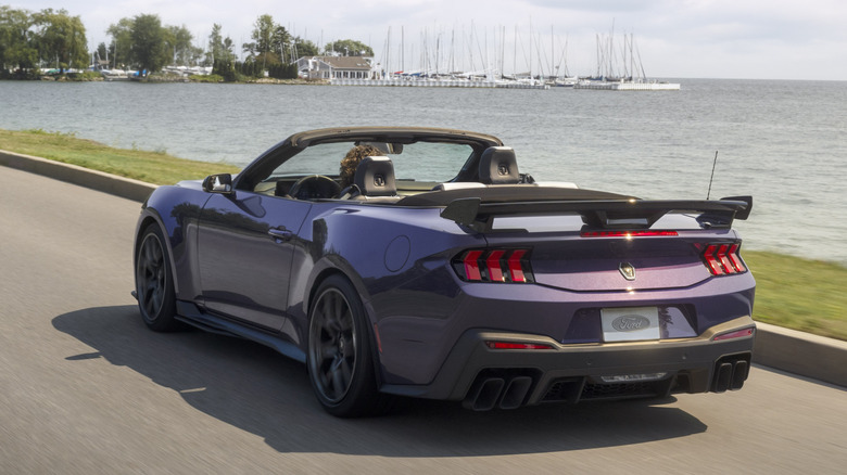 Ford Mustang Dark Horse SC Convertible Packs 795 HP Into A Droptop