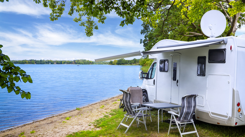 How To Turn Your Camper Or RV Into A Slick Mobile Office