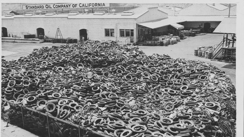 How World War II Rationing Led To 35 MPH Speed Limits And Bans On Driving For Fun