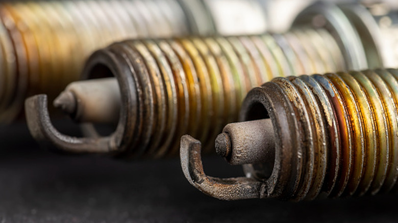 How (And When) To Use A Spark Plug Thread Chaser