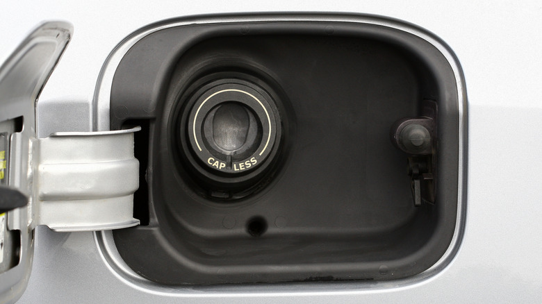 How Ford Designed Its Capless Fuel Filler To Reduce Gasoline Theft