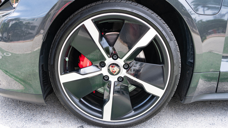 Is One-Pedal Driving Really More Efficient?