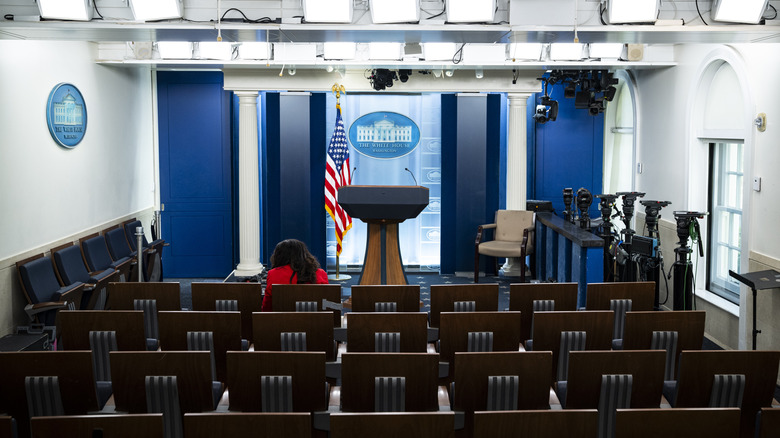 Jalopnik Suspends White House Pool Coverage In Solidarity With Politico, CNN And MS Now